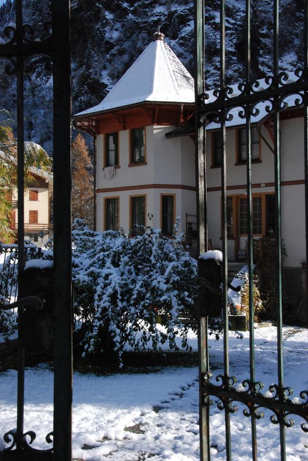 L'Aria Di Casa Panzió Alagna Valsesia Kültér fotó